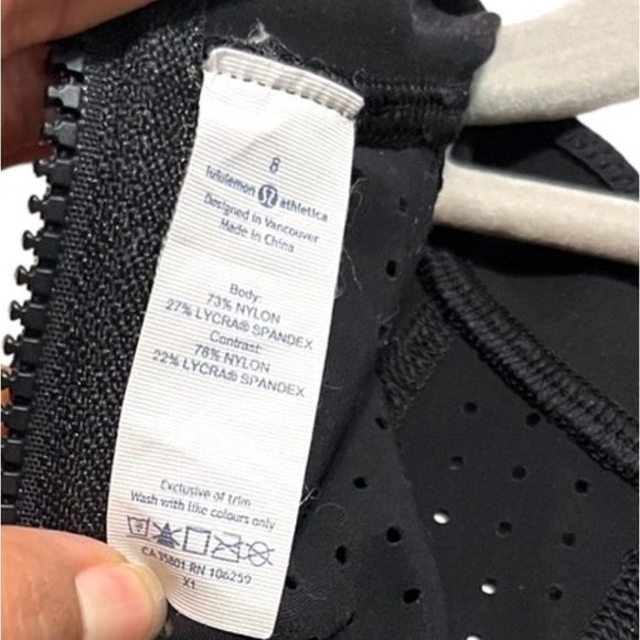 Lululemon Salty Swim Rashie Crosscourt Petal Black Clarity Yellow / Black - Picture 6 of 13